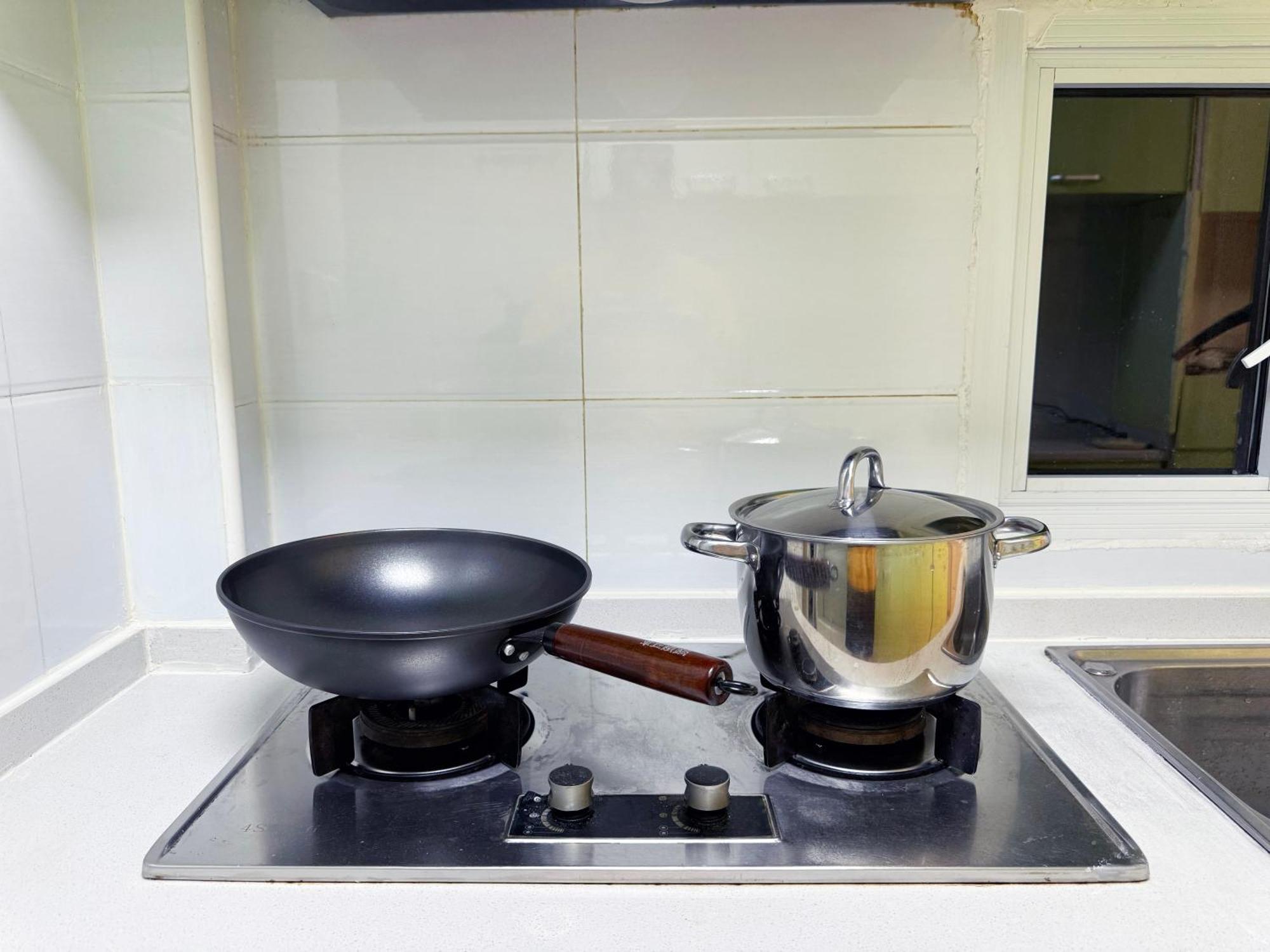 Seeking Flavors In Sihang Road